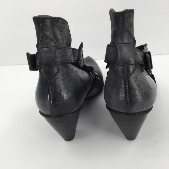Fidji gray criss cross distressed leather bootie shoe gray strap women 36.5 6 - Picture 7 of 9